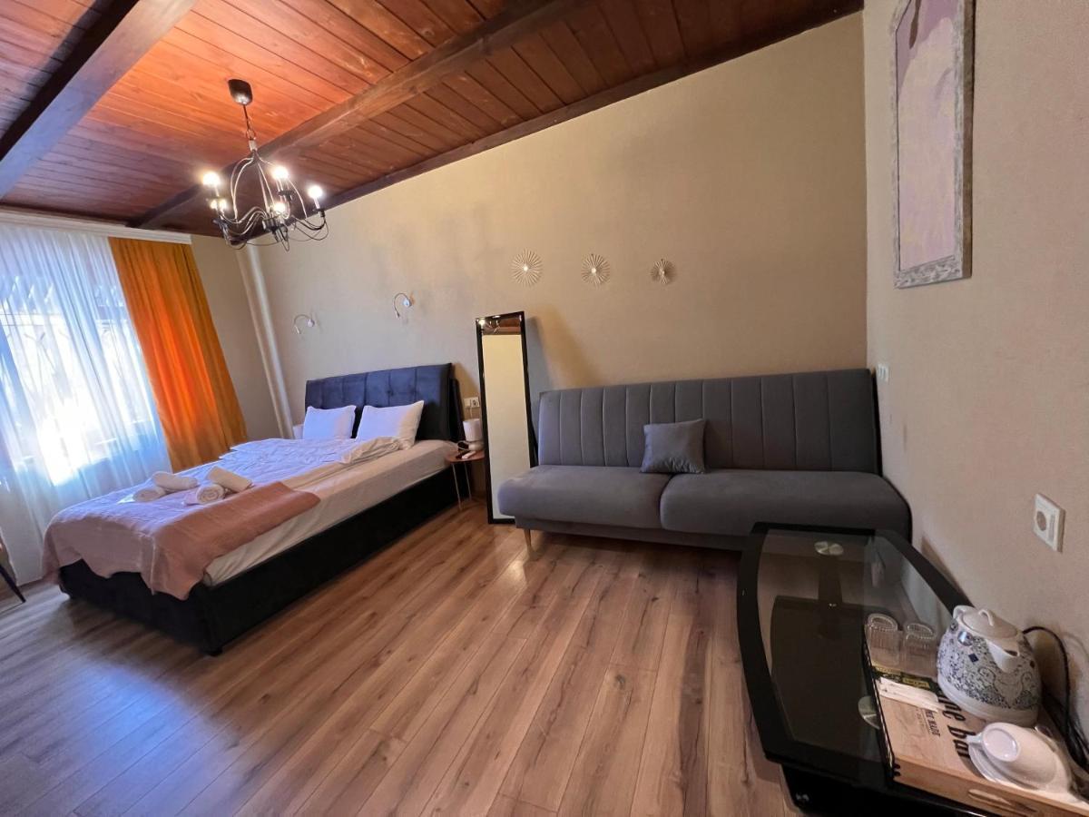 Hotel Old Tbilisi 5 Rooms Exteriör bild